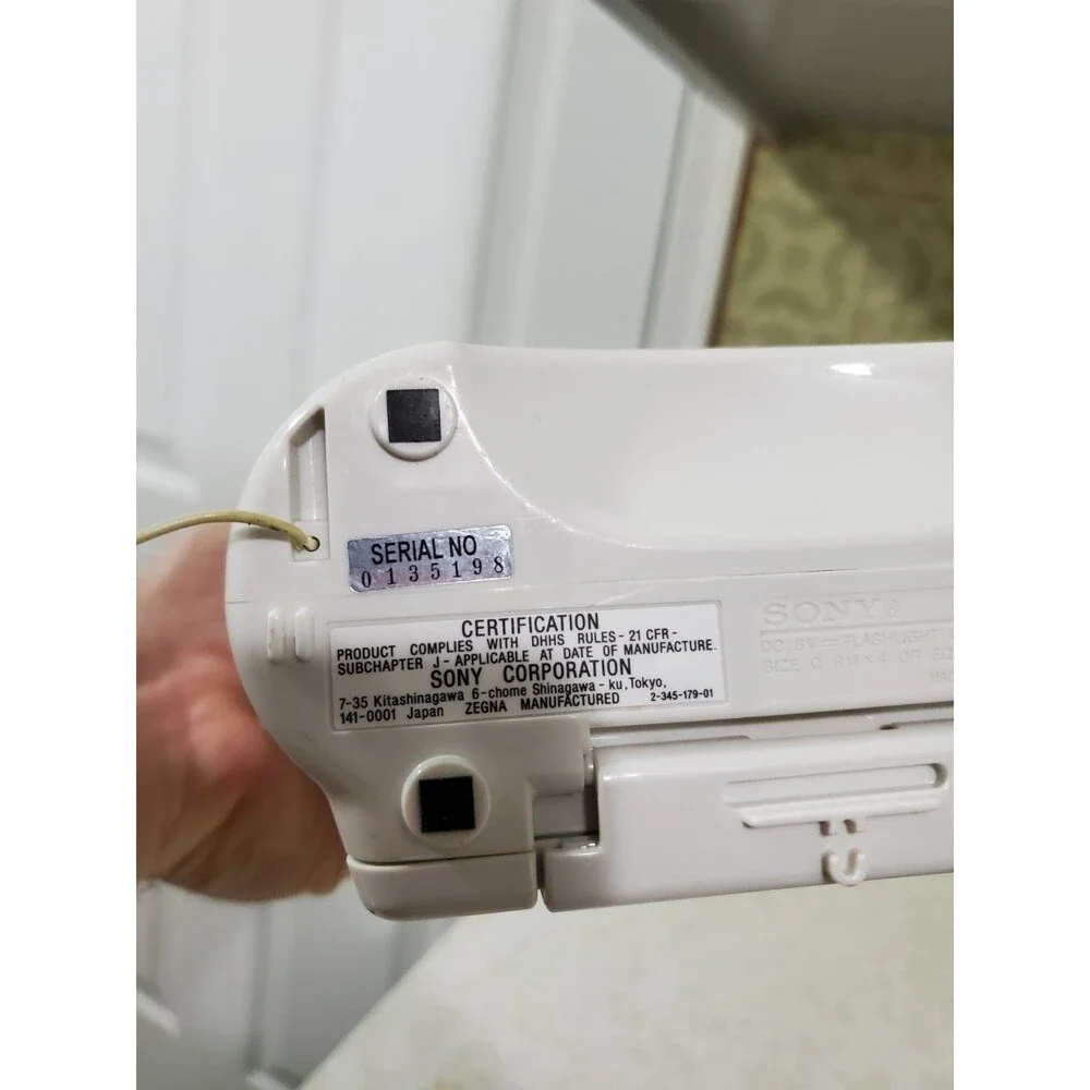 Sony ICF-CD73V Shower AM/FM Radio/CD Player Tested and Working